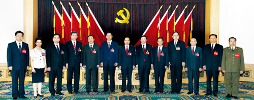 李建国代表新一届的山东省委领导集体作重要讲话
