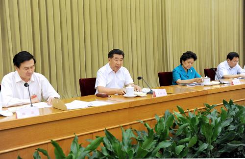 回良玉刘延东出席全国少数民族文化工作会议并