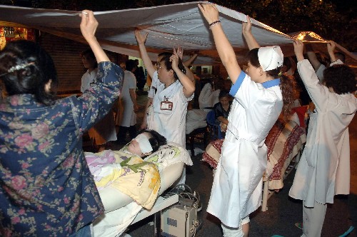 汶川地震波及成都