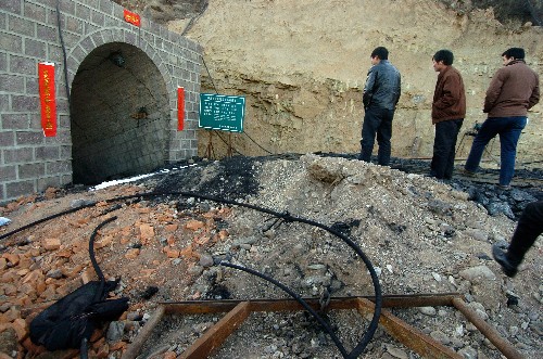 山西宁武县一煤矿瓦斯爆炸死亡13人