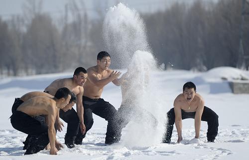 冰雪运动简笔爱游戏- AYX爱游戏体育官方网站- 爱游戏体育APP画简单又好看
