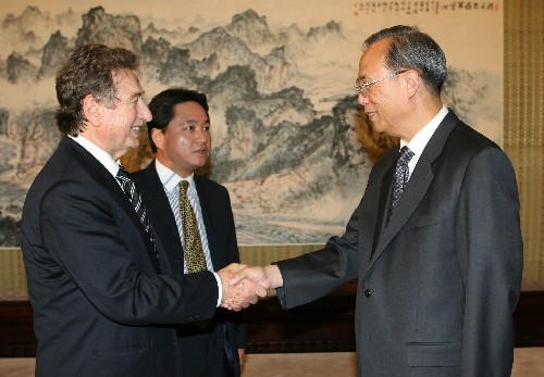 索克董事长_索克物业董事长姜芳一行莅临索克惠达物业检查指导工作