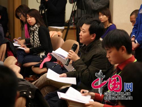 新华网美国之音将停止对华广播 广东话广播员工全被裁