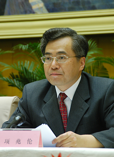 国务院副秘书长项兆伦