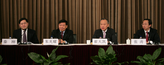 外交部介绍胡锦涛访加及出席20国集团领导人峰会