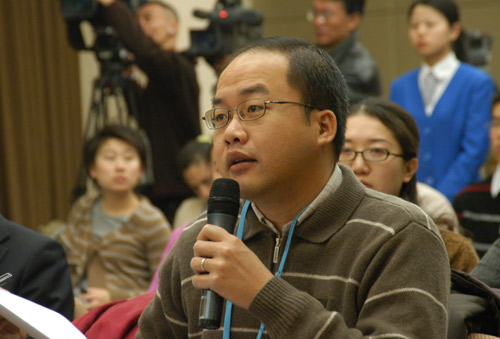 新加坡联合早报记者提问
