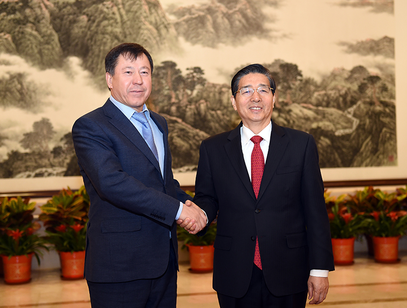 2月25日，国务委员、公安部部长郭声琨在北京与塔吉克斯坦内务部部长拉希姆佐达举行会谈。新华社记者 张领 摄