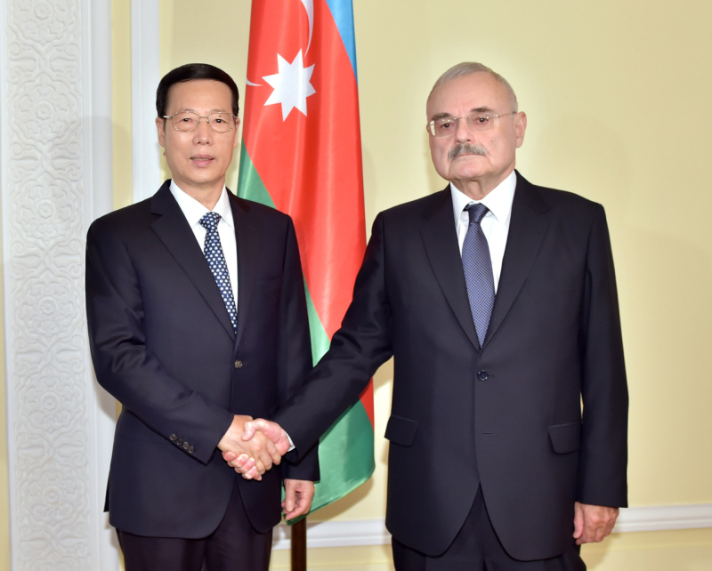 6月1日，应邀访问阿塞拜疆的国务院副总理张高丽在巴库同阿塞拜疆总理拉西扎德举行会谈。新华社记者 李涛 摄