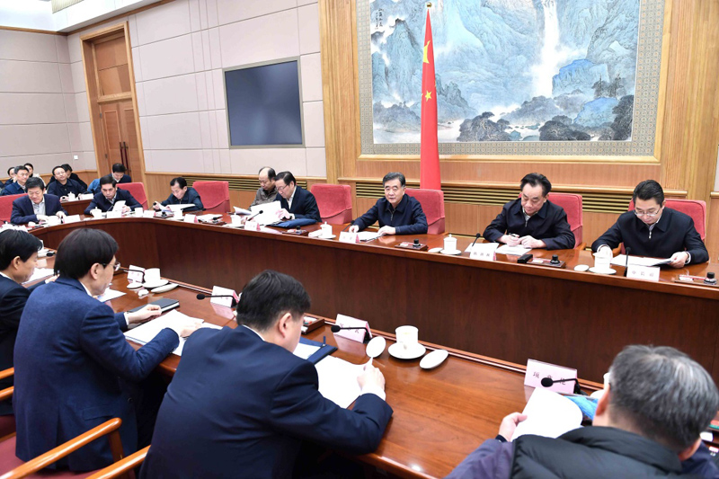 1月16日，国务院副总理汪洋在北京主持召开全国打击侵权假冒工作领导小组全体会议并讲话。