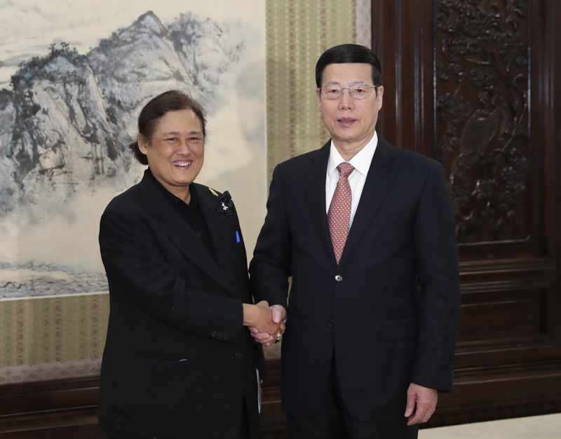 4月7日，中共中央政治局常委、國(guó)務(wù)院副總理張高麗在北京中南海紫光閣會(huì)見(jiàn)泰國(guó)公主詩(shī)琳通。