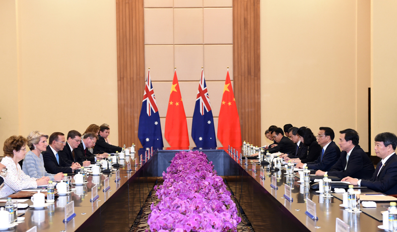 李克强同澳大利亚总理举行中澳总理年度定期会晤