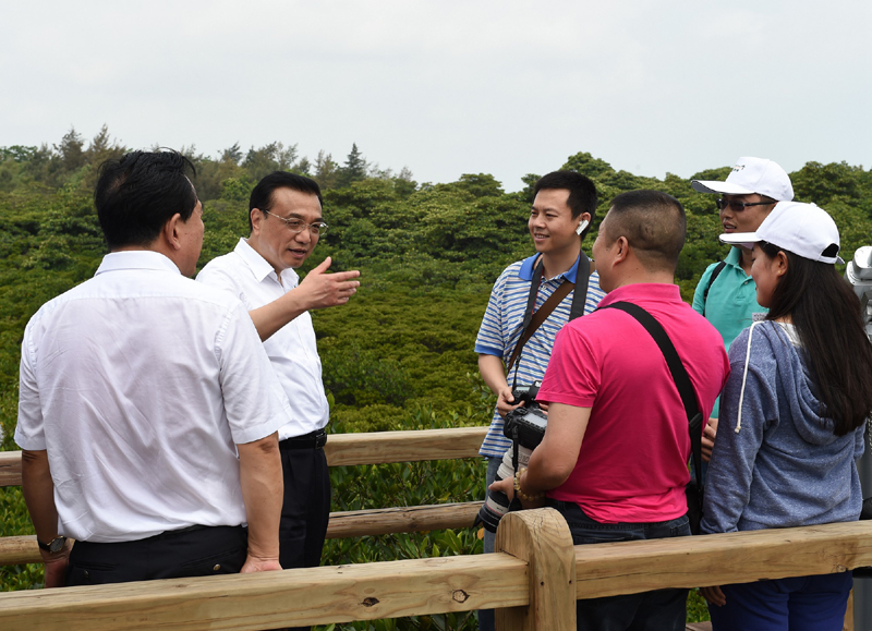 【乡镇经济社会发展中心干事发现前途怎么样】