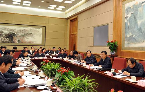 人口普查领导讲话_德阳召开第六次全国人口普查领导小组第一次会议