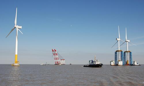 我国首座大型海上风电场完成全部风机安装