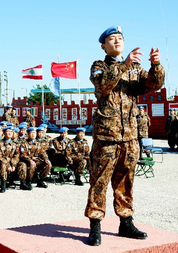 中国赴黎维和部队举办维和之声歌咏比赛喜迎