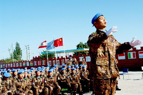 中国赴黎维和部队举办维和之声歌咏比赛喜迎