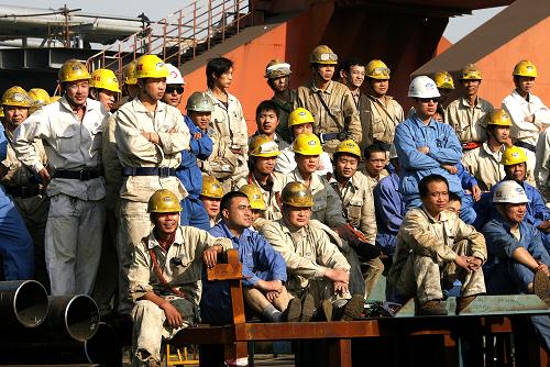 上海外高桥造船有限公司举行成立十周年庆典仪