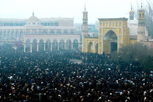 新疆穆斯林群众欢度古尔邦节