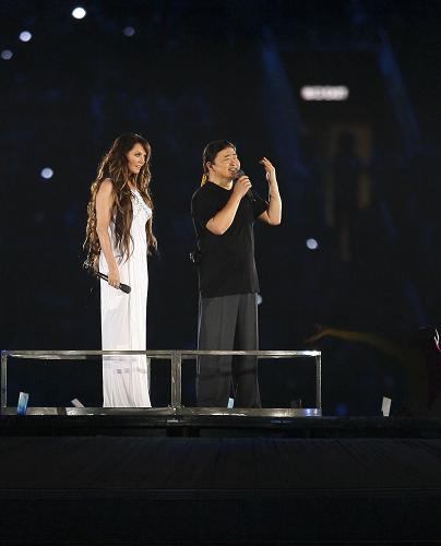 北京奥运会主题歌《我和你》:我和你,心连心