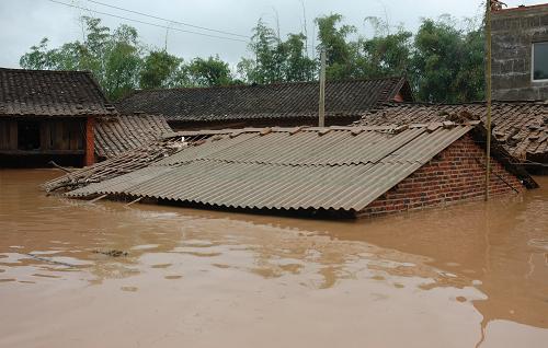 广西上思县遭遇洪水袭击