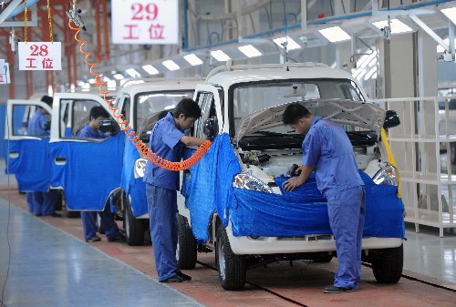 大型纯电动汽车产业化基地在天津建成投产