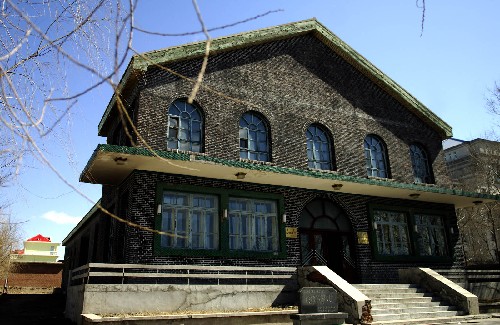 乌兰浩特市人口_(今乌兰浩特市)宣告成立.60年前,乌兰浩特地区人口稀少、经济