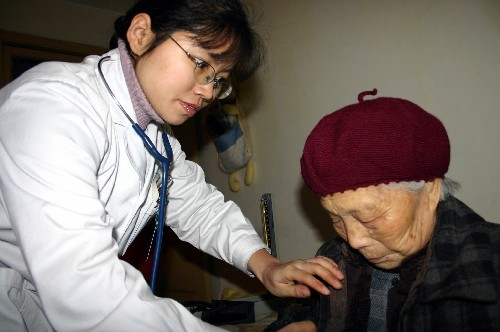 成都：社区卫生服务暖人心(图1)