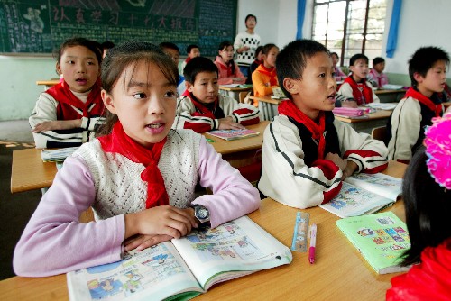 上海改善外来务工人员子弟学校办学条件