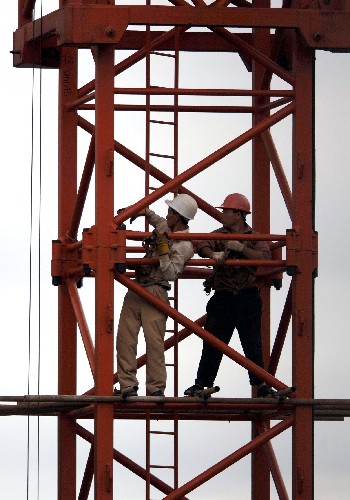 海南:建筑工人最低工资上调