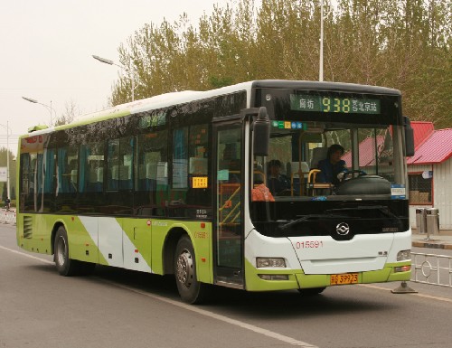 北京938路公交车重新开进廊坊大学城