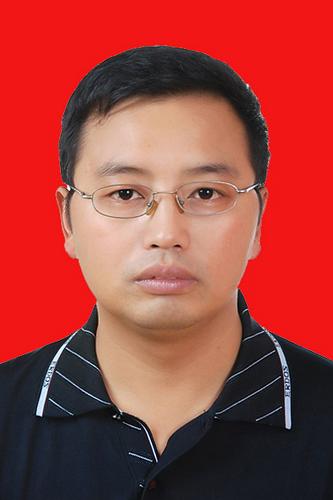 这是四川省绵阳市北川县陈家坝乡党委书记赵海清(羌族)。 新华社发
