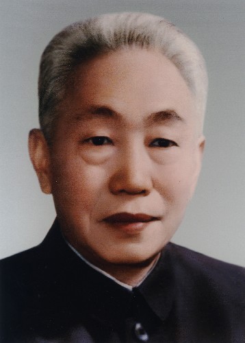顾大椿同志遗像