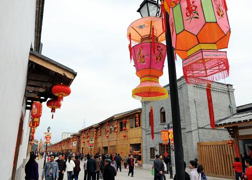 福州南后街 花灯别样红