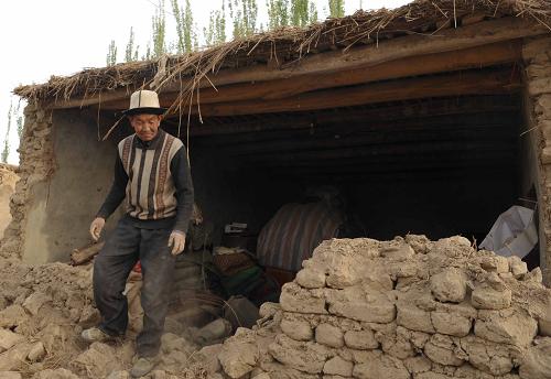 新疆阿图什地震暂无人员伤亡报告