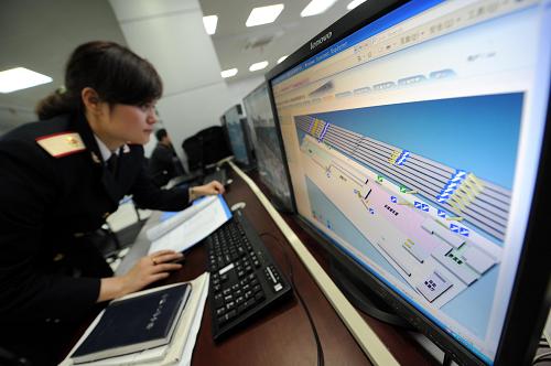 南京火车站指挥中心确保春运生产安全高效有序