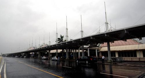 台风灿都致海口美兰机场取消26趟进出港航班