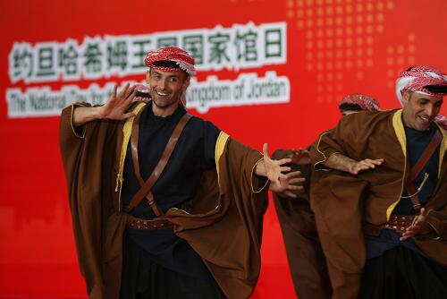 约旦国家人口是多少_21约旦安曼.安曼是西亚国家约旦的首都,位于该国北部,为(2)