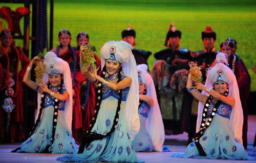 第九届全国舞蹈比赛在银川开赛
