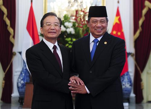 温家宝与印尼总统苏西洛举行会谈