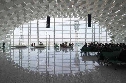 深圳机场新航站楼正式投入使用