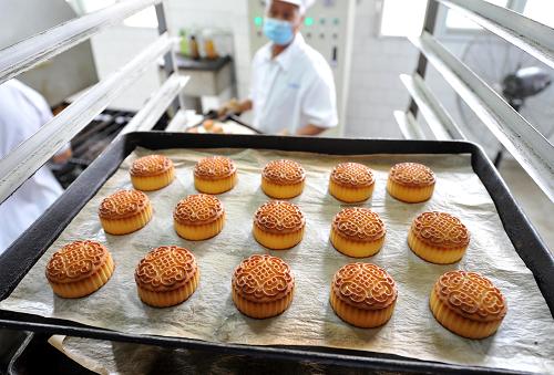 南京:强化月饼生产卫生与质量安全管理