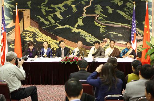 全国人大西藏代表团访美 引起美国社会高度关