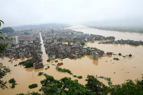 广西:融水15万人受灾 柳江水位暴涨 罗城洪灾严