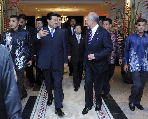 贾庆林会见马来西亚总理纳吉布