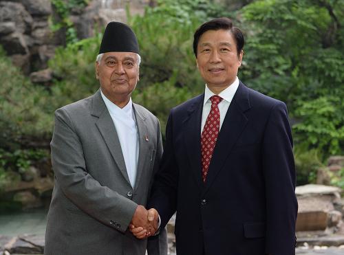 李源潮会见尼泊尔副总统贾阿