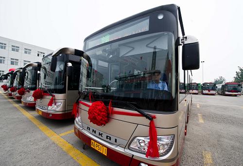 天津市公交集团40辆纯电动公交车投入运营