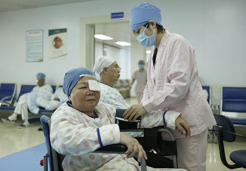 中华健康快车白内障治疗中心年内将增至36所