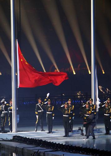 国务院总理温家宝宣布第十六届亚洲运动会开幕