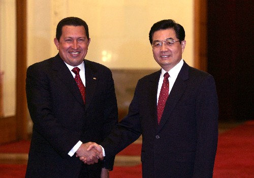 胡锦涛主持仪式欢迎委内瑞拉总统查韦斯访华