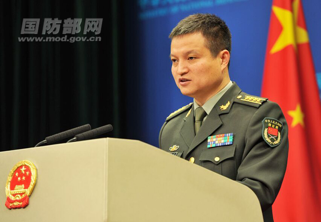 国防部新闻事务局局长、国防部新闻发言人杨宇军大校答记者问。